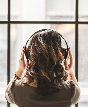 Les 10 musiques qui vont vous permettre d’entretenir votre anglais !
