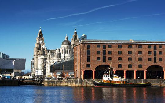 Northern Vibes : Manchester to Liverpool